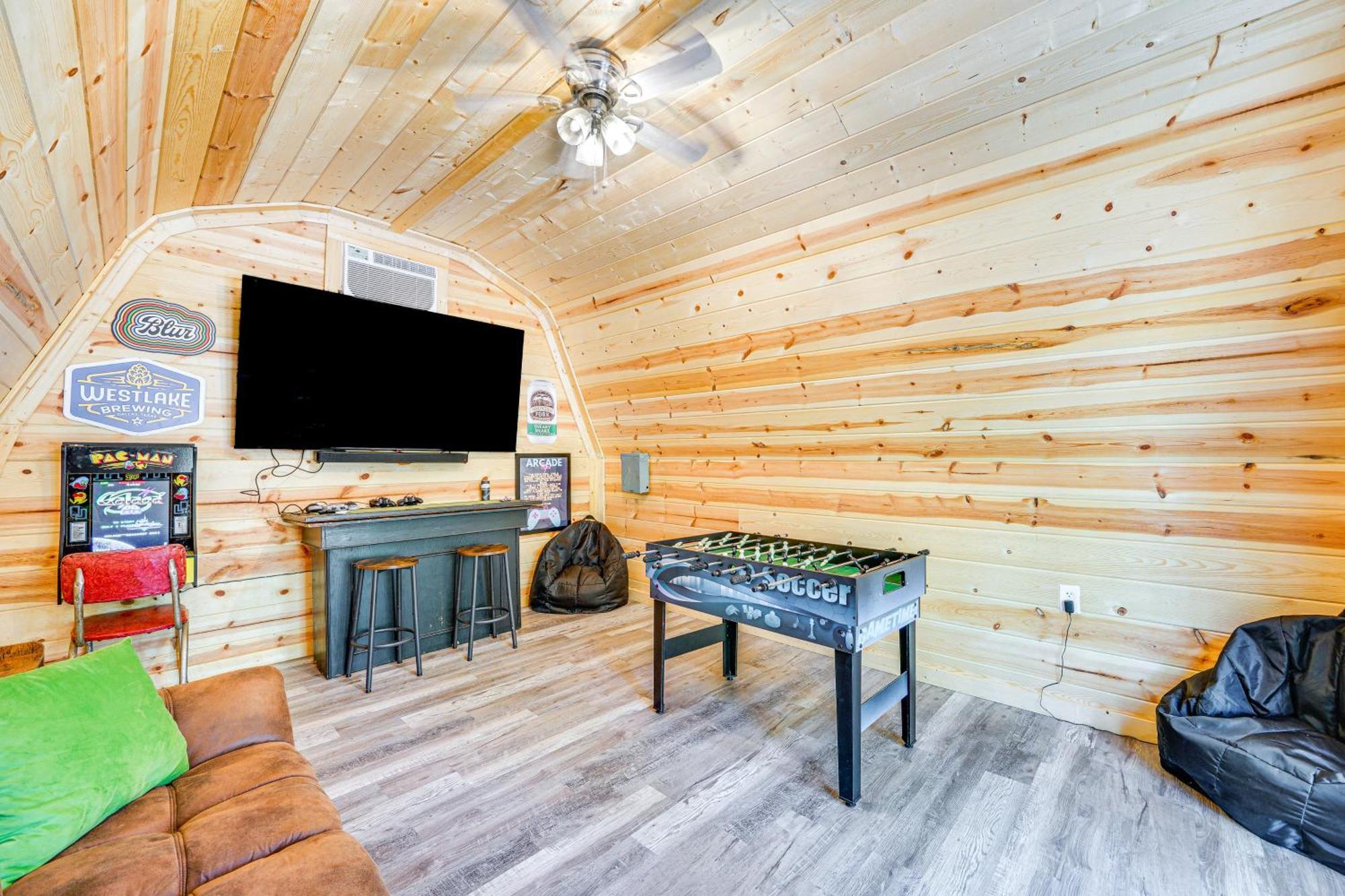 Broken Bow Cabin With Hot Tub And Game Room! Εξωτερικό φωτογραφία